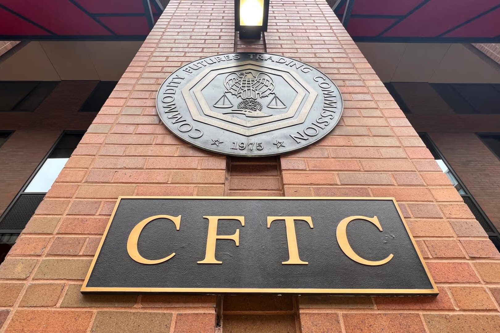 CFTC新规速读：外国交易所如何合法入美？利好哪些业务？短期内该关注什么？