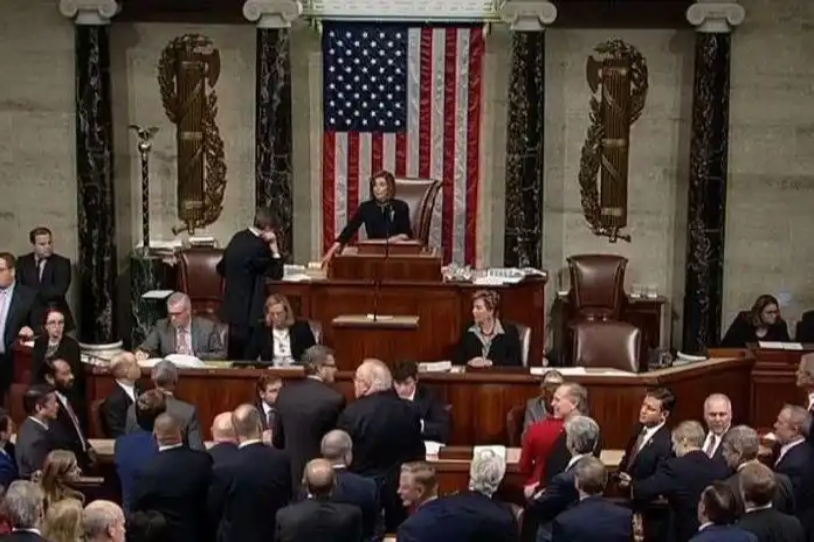 比特币11月开门黑，真的要去9万了吗？