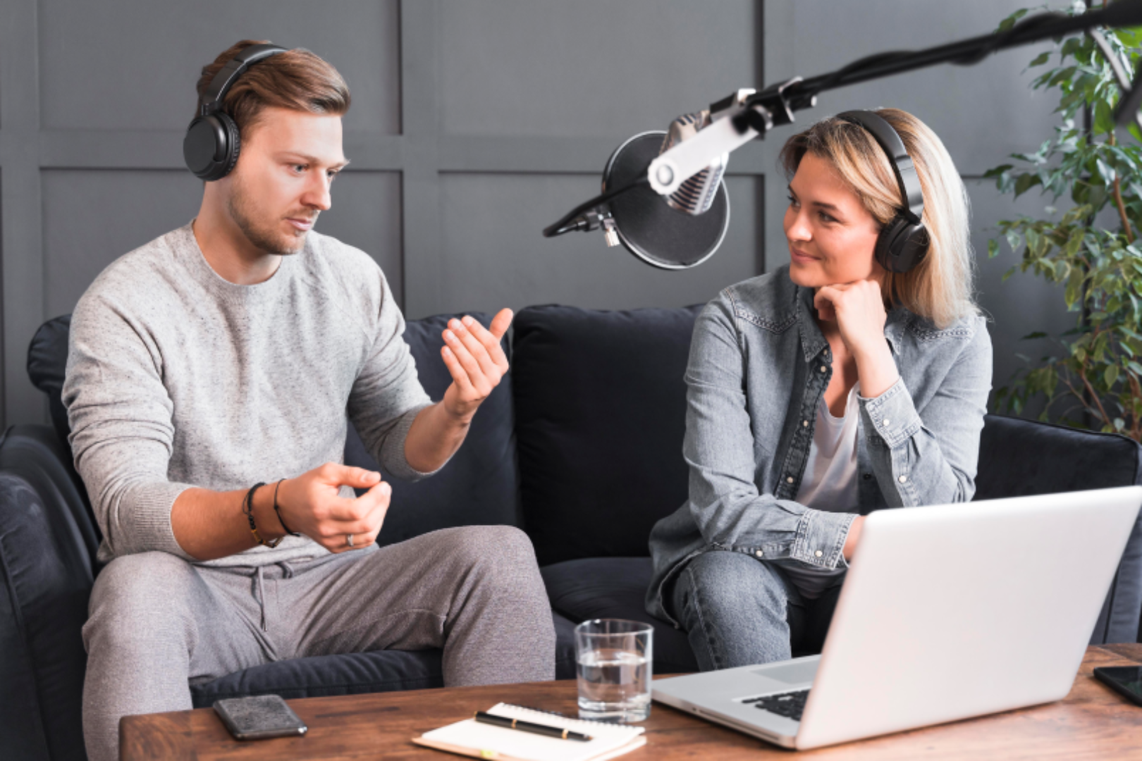 合流前夜：美股/代币化的 2025 发生了什么，2026 的火种在哪里？