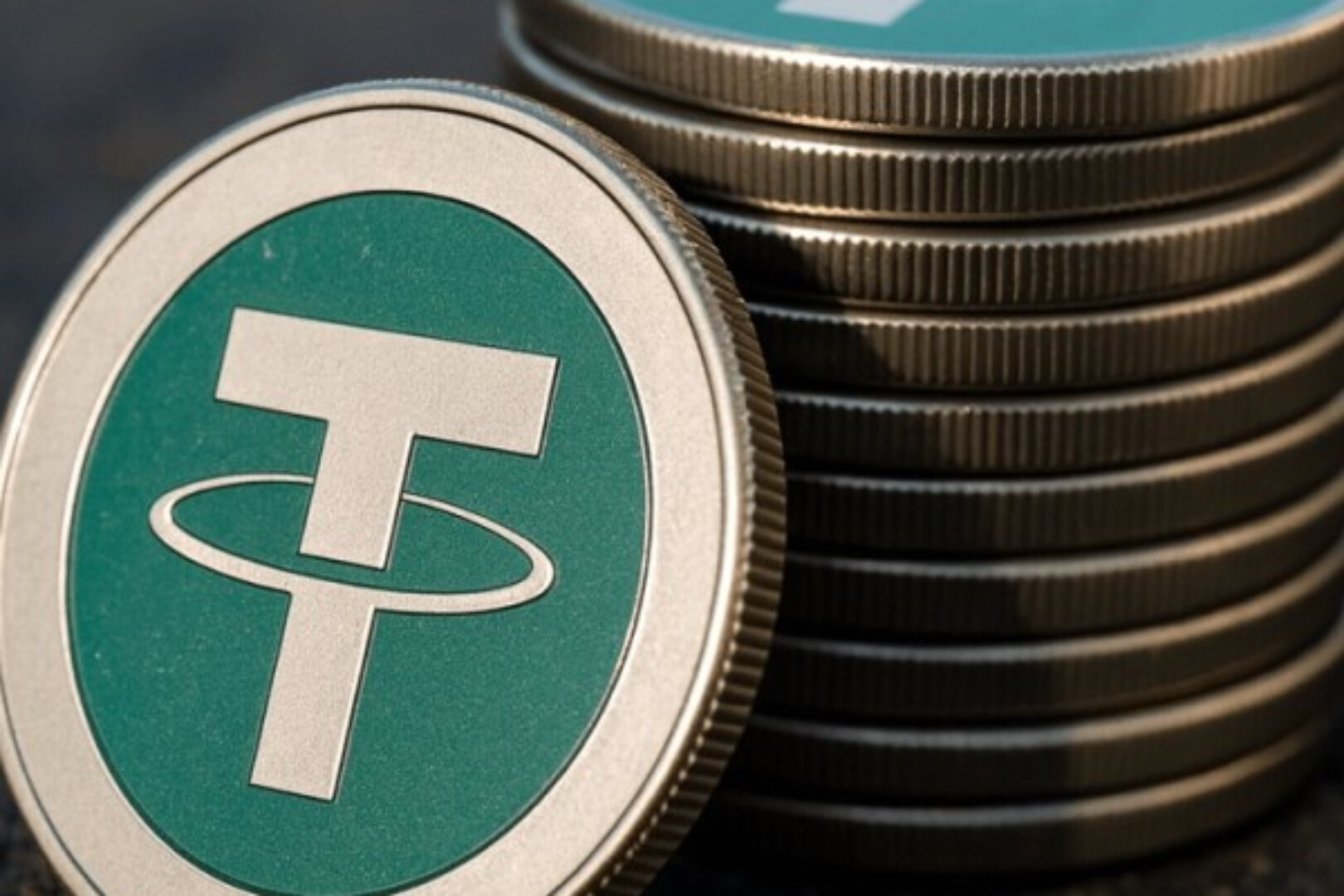 Tether 的「金本位」野心：拆解 XAUt，稳定币霸主如何扫货黄金？