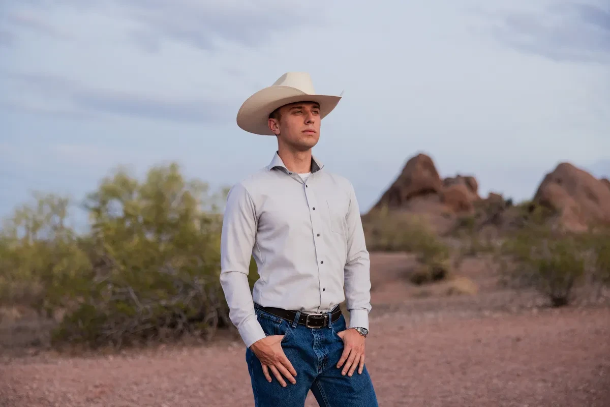 反华尔街的Robinhood们,开始服务有钱人