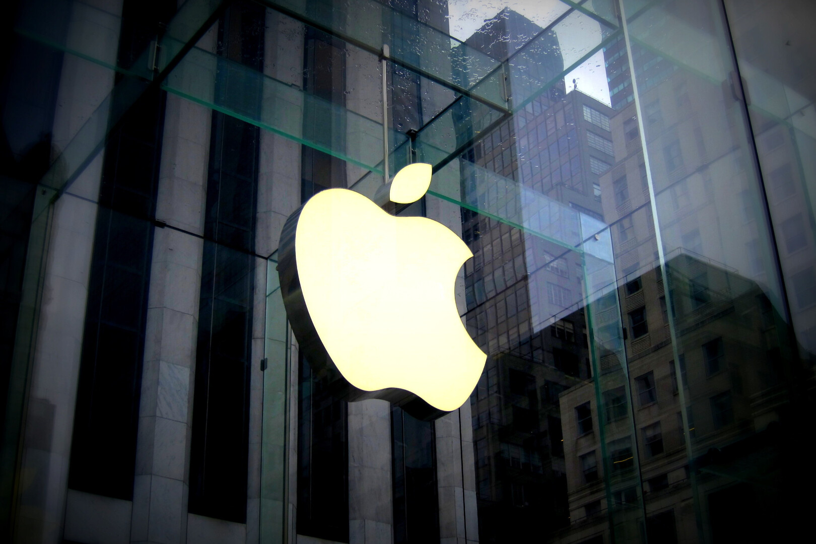 APPLE, AI, TIDAK APA-APA? BABAK PALING MENARIK WWDC26 DARI PEMETAAN SAHAM AMERIKA