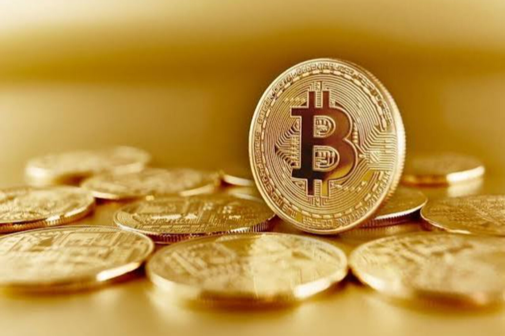 Q2 Wall Street Crypto Rebalancing: BTC Holdings Defy the Trend with a 7.5% Increase, While ETH Exposure Takes the Lead Across the Board