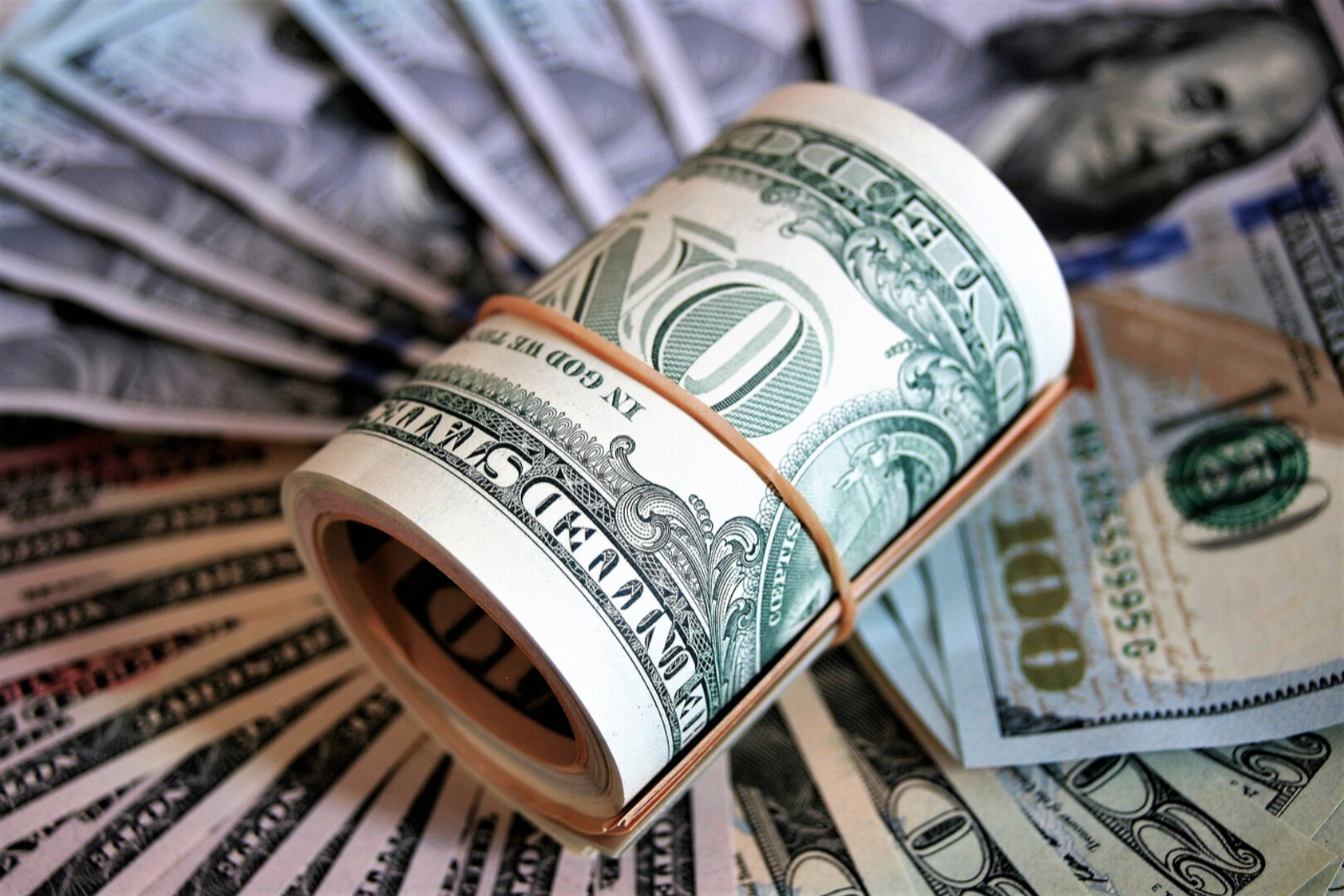 Nvidia answers on earnings, Warsh decides on valuations: How does Jackson Hole impact US stocks?